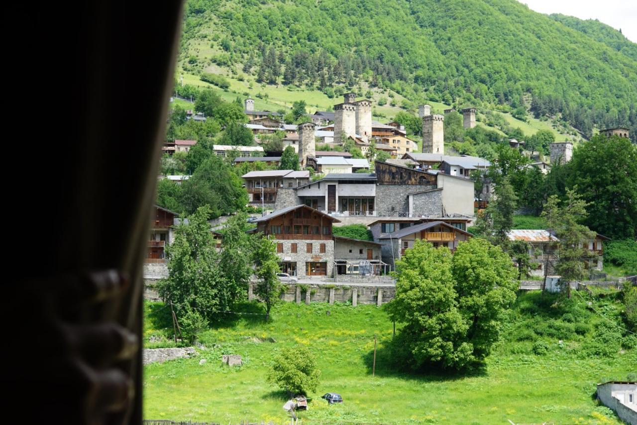 Mestia Panorama Bagian luar foto